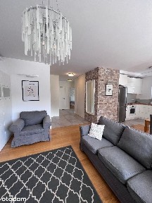 Apartament 3 pokoje (71 m2) przy metrze i lesie