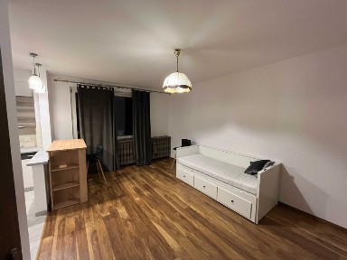 Wynajmę kawalerkę 32 m² Kraków Czyżyny
