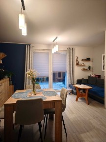 Dwupoziomowe mieszkanie z ogródkiem i własnym miejscem parkingowym w Bolszewie w - 59,53 m²