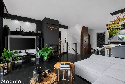 Dom z ogrodem, 4 sypialniami, garażem i fotowoltaiką