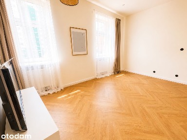 Komfortowe 44m2/ centrum/ klimatyzacja, rekuperacja, CO gazowe.