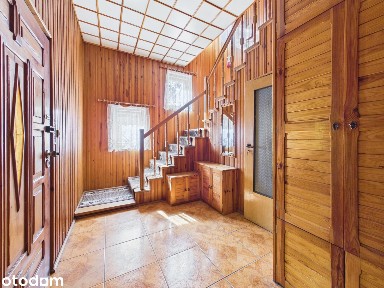 Inwestycja w centrum 290 m² ( dom + lokale użytkowe ) do remontu