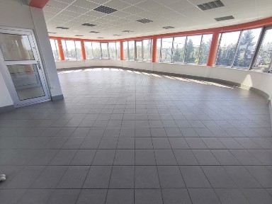 Lokal biurowo-usługowy 200 m² Łomianki | przy trasie