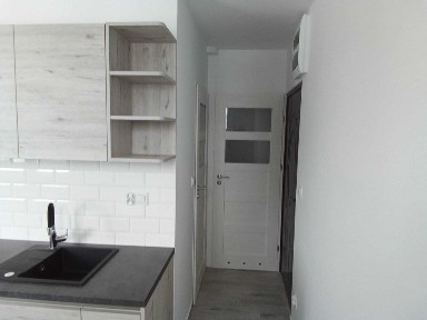 Wynajme kawalerke w Boze 11/1 ( kierunek Szestno) 850 zl