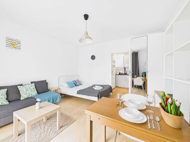 Bielany, studio z ogródkiem, ul. Czechowa 1a, idealne dla singla lub pary, zwierzęta mile widziane