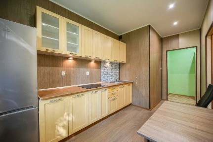 Grzegórzki - ul. Widok | Kawalerka z osobną kuchnią | 35m2 | MPEC | Parking przed blokiem | Od zaraz
