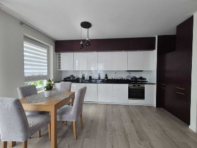 3 pokoje | Metro Księcia Janusza (600m) | Wola | Klimatyzacja | Garaż | Balkon 14m2