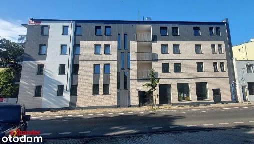 Na sprzedaż 2-pokojowe przestronne mieszkanie