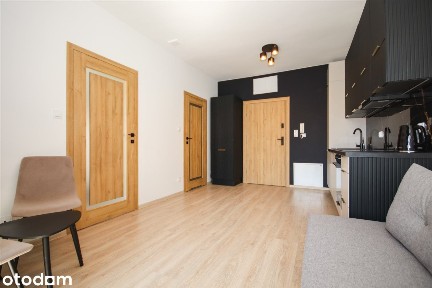 centrum|2pok|winda|balkon|miejsce postojowe