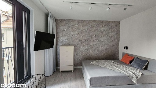 Wygodne studio w samym Centrum w nowym budynku z patio - ul. Jodłowa 4