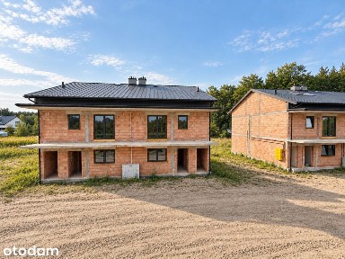 67m2 - 4 pokoje! + poddasze. 2 miejsca postojowe