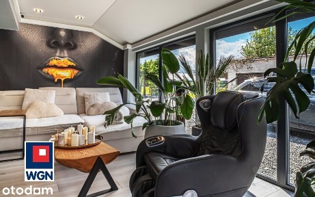 Dom, 177 m², Wykroty