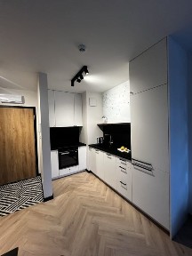 Wynajmę bezpośrednio nowoczesne 2 pokoje | Balkon | Garaż podziemny
