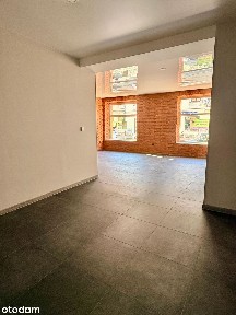 LOKAL USŁUGOWY W CENTRUM MIELECKIEJ STARÓWKI DO WYNAJĘCIA
