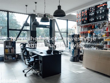 Nowoczesny duży lokal biurowo-handlowy w centrum