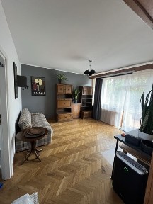 Przytulne mieszkanie w spokojnej dzielnicy - Konstantynów, kominek, duży taras i wyjscie na ogród