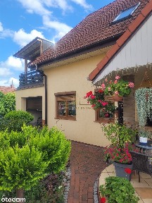 DOM Stawki- 187 m2, działka 845 m2, 7 pokoi, ogród