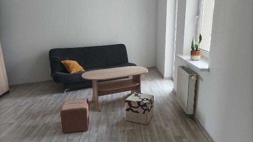 duża umeblowana kawalerka ul.Główna