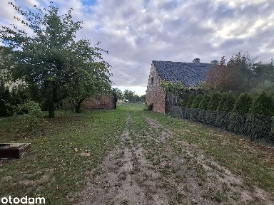Dom w zabudowie bliźniaczej +duża działka