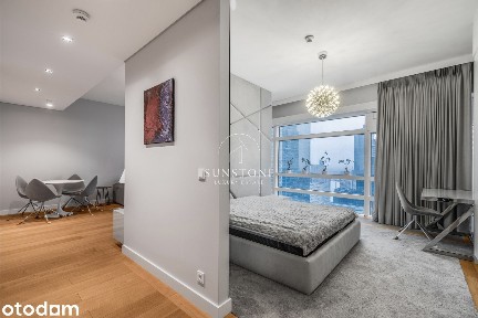 Do wynajęcia luksusowy apartament w Złotej 44 - 80 m²