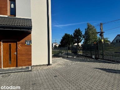 Skrajny Segment 108,8 M² | Ogródek 60 M² | 2 Miejs