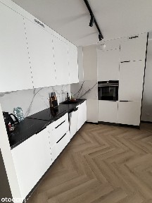Wynajem 2-pokojowego mieszkania z balkonem, 46m2, ul. Czarny Dwór