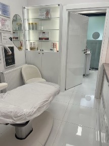 Gabinet lekarski /kosmetyczny na Mokotowie