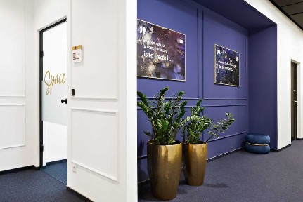 Ostatnie dwa nowe gabinety biurowe w DL Space Iris - umeblowane, media i sale w cenie.Wysoki standard