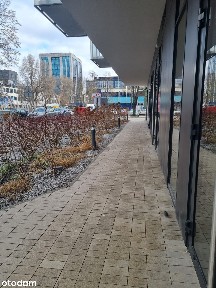 Lokal open space 60m2 z witryną ul. Wynalazek + garaż- usługi biurowe