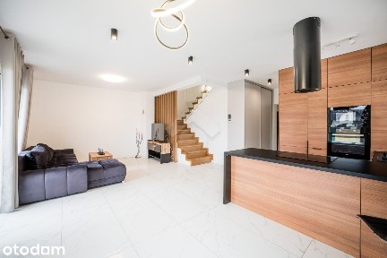 Parter + piętro, taras, PET FRIENDLY, 4 sypialnie + salon, garaż