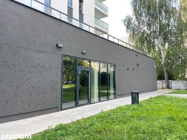 Nowy lokal użytkowy / Metro / witryna