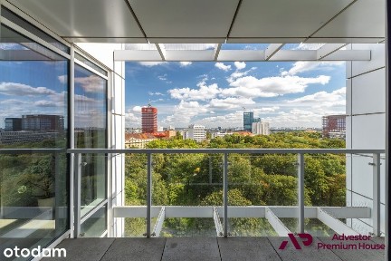 Apartament na ostatnim piętrze z widokiem na park - Towarowa 41