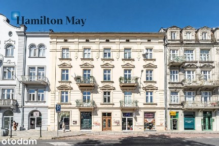Czteropokojowe mieszkanie na Starym Mieście