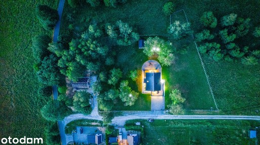Nowoczesny dom z panoramicznym widokiem na góry