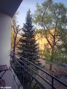 Kawalerka z dużym balkonem przy Łazienkach