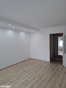 Atrakcyjna kawalerka do własnej aranżacji, oddzielna kuchnia, balkon
