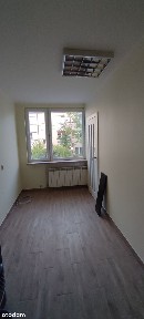 Lokal usługowy na wynajem z parkingiem