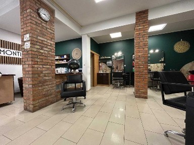 Wynajmę lokal w centrum Sławna na salon fryzjersko-kosmetyczny