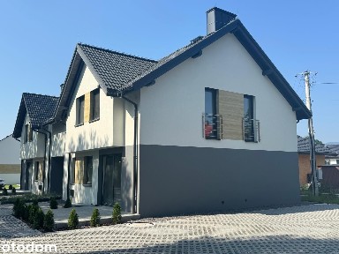 DOMY W ZABUDOWIE BLIŹNIACZEJ LEŚNA, UL. ŁUBINOWA
