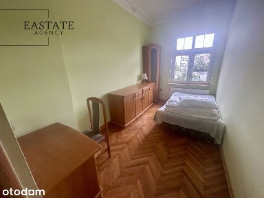 Dla studentów I 3 niezależne pokoje + salon