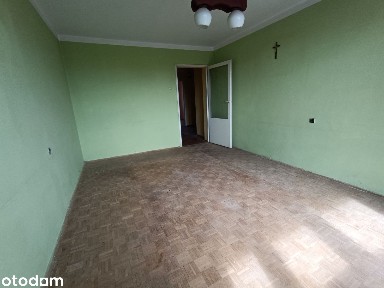 Mieszkanie 2-pokojowe, II Piętro, Broniewskiego - do remontu