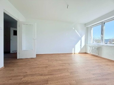 Słoneczne, dwustronne mieszkanie 4-pokojowe | 62 m² | os. Batorego | balkon | piwnica