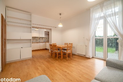 Wyjątkowe 2 pokoje z prywatnym ogródkiem i garażem