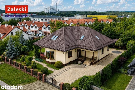 Atrakcyjny Dom Wolnostojący