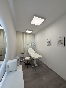 Gabinet kosmetyczny / masażu / fizjoterapii 15 m² - Warszawa Wola - 2550 zł bez kaucji