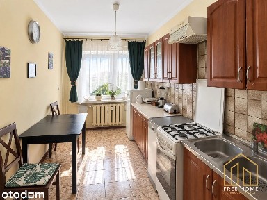 3 Pokoje z balkonem w Bloku piętro pierwsze - Piastów