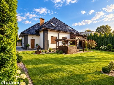 Przestronny dom z garażem i klimatyzacją