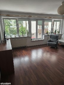 2 pokoje w kameralnym bloku na Julianowie garaż, komórka.