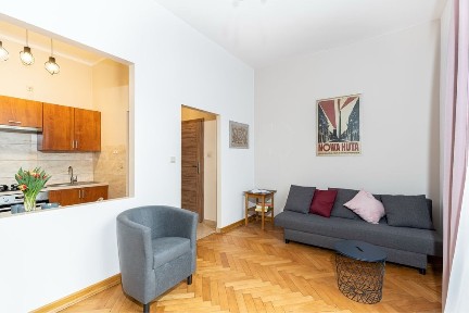 Kawalerka os. Centrum B1 - bezpośrednio