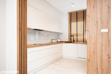 Na sprzedaż segment narożny 108,70m2 z garażem i miejscem postojowym.